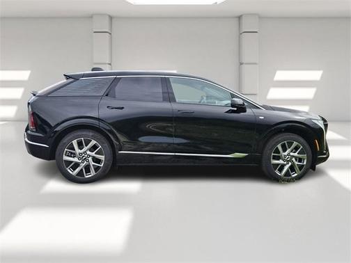 2025 Cadillac OPTIQ Luxury