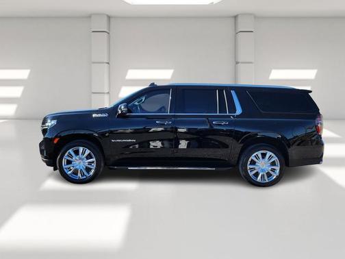 2021 Chevrolet Suburban High Country