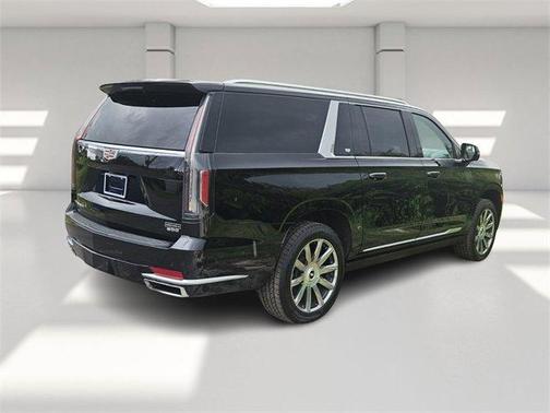 2022 Cadillac Escalade ESV Premium Luxury Platinum