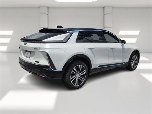 2025 Cadillac LYRIQ Luxury