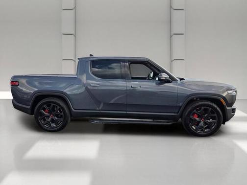 El Cap Granite 2025 Rivian R1T Adventure Package