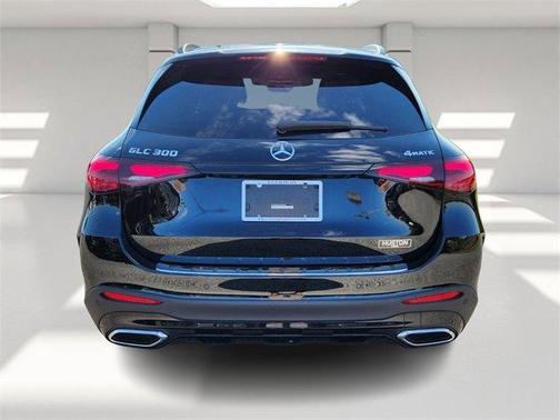 2025 Mercedes-Benz GLC 300 Base 4MATIC