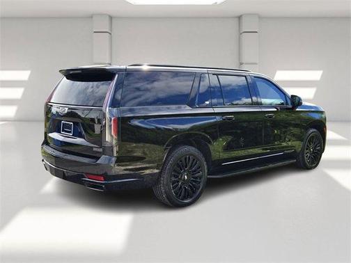 2022 Cadillac Escalade ESV Sport Platinum