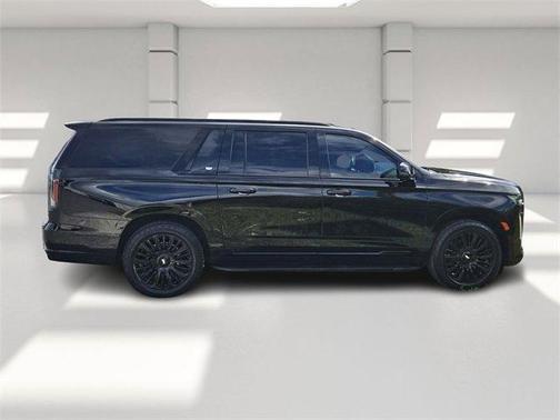 2022 Cadillac Escalade ESV Sport Platinum