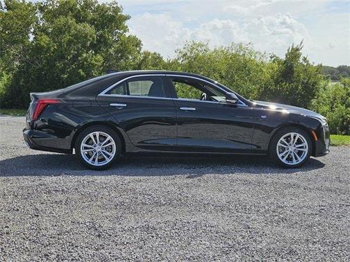 2021 Cadillac CT4 Luxury