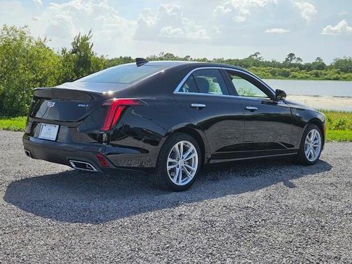 2021 Cadillac CT4 Luxury