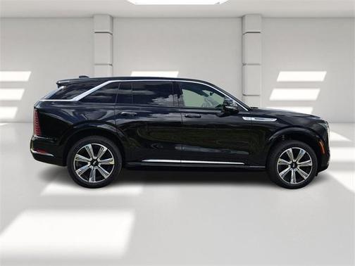 2025 Cadillac Escalade IQ Luxury 1