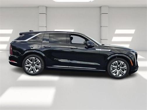 2025 Cadillac Escalade IQ Luxury 1