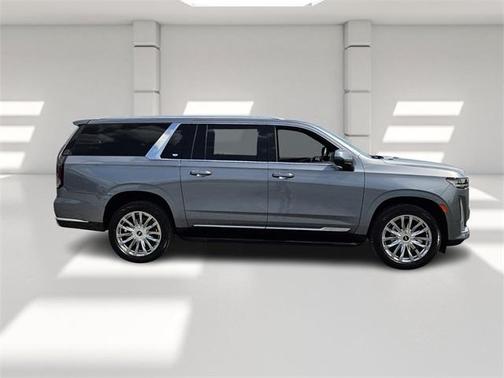 2022 Cadillac Escalade ESV Premium Luxury