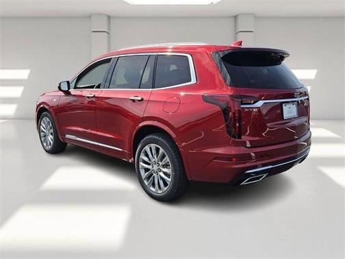 2025 Cadillac XT6 Premium Luxury FWD