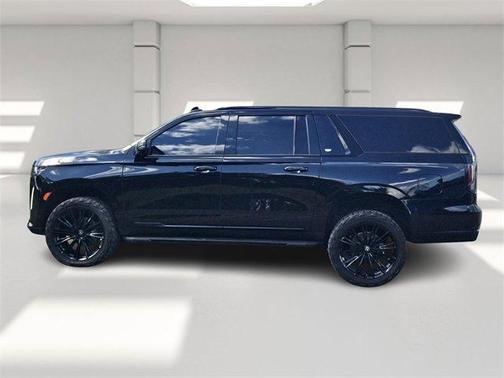 2022 Cadillac Escalade ESV Sport