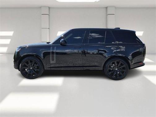 2023 Land Rover Range Rover P530 SE