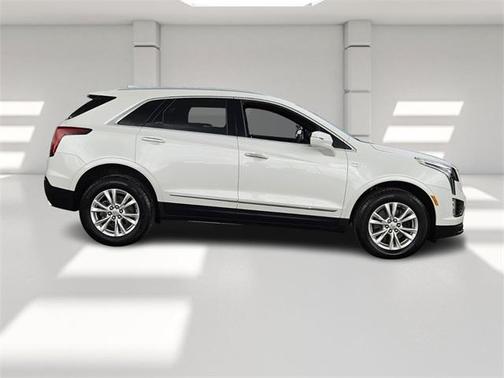 2024 Cadillac XT5 Luxury