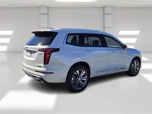 2025 Cadillac XT6 Premium Luxury AWD