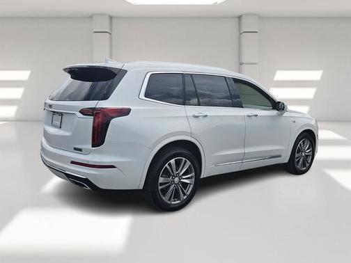 2021 Cadillac XT6 Premium Luxury AWD