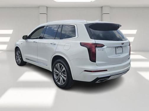 2021 Cadillac XT6 Premium Luxury AWD