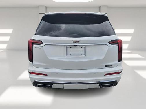 2021 Cadillac XT6 Premium Luxury AWD