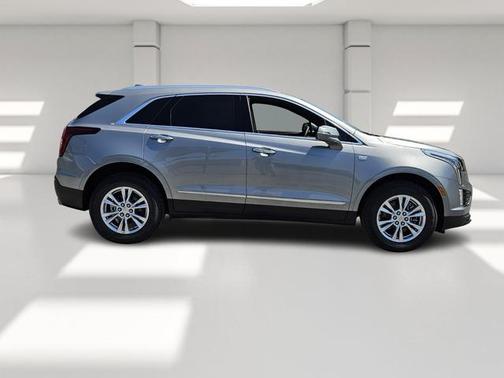 2025 Cadillac XT5 Luxury