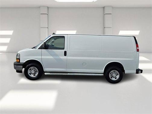 2022 Chevrolet Express 2500 Work Van