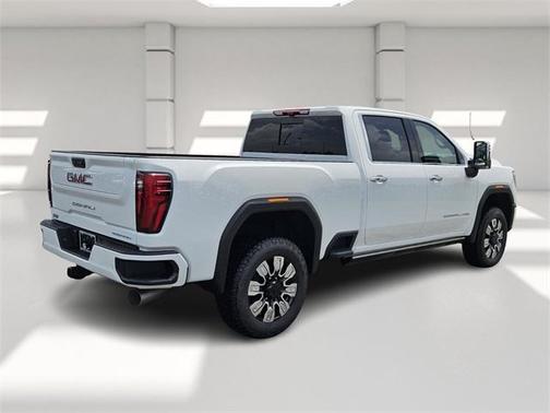 2025 GMC Sierra 3500 Denali