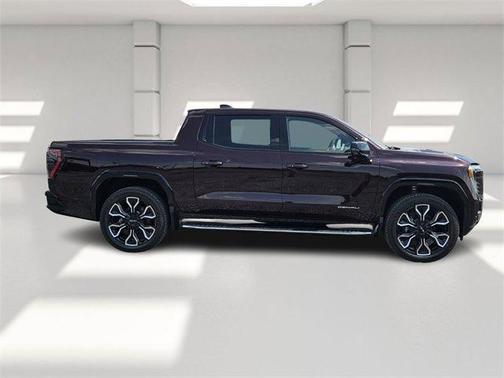 2025 GMC Sierra EV Denali