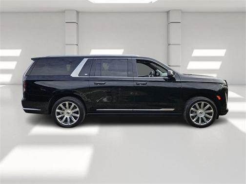 2023 Cadillac Escalade ESV Premium Luxury Platinum