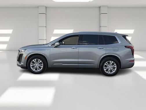 2025 Cadillac XT6 Luxury FWD