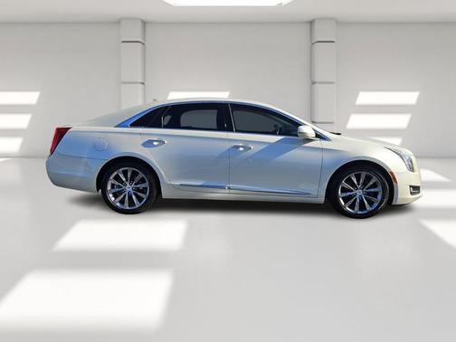 2014 Cadillac XTS Base