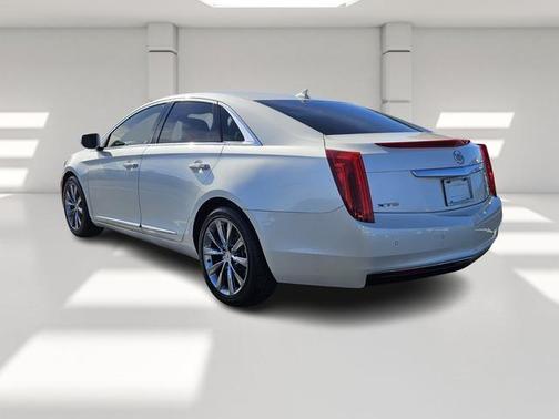 2014 Cadillac XTS Base