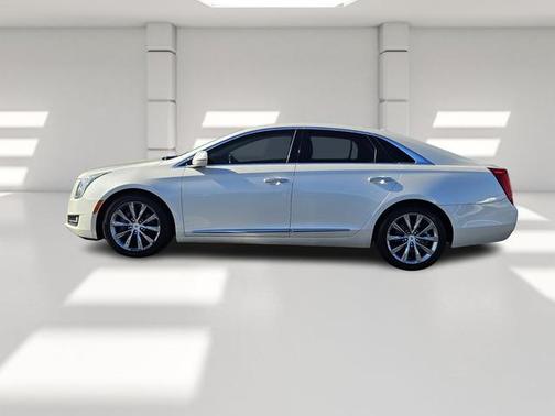 2014 Cadillac XTS Base