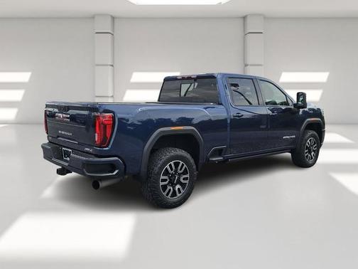 2022 GMC Sierra 2500 AT4