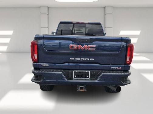 2022 GMC Sierra 2500 AT4
