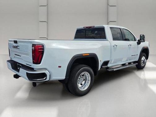 Glacier White 2026 GMC Sierra 3500 Denali
