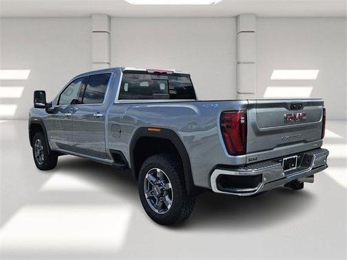 2025 GMC Sierra 3500 SLT