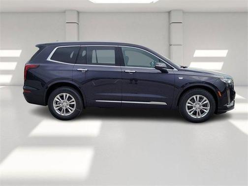2025 Cadillac XT6 Luxury FWD