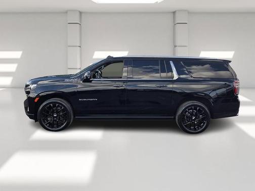 2023 Chevrolet Suburban High Country