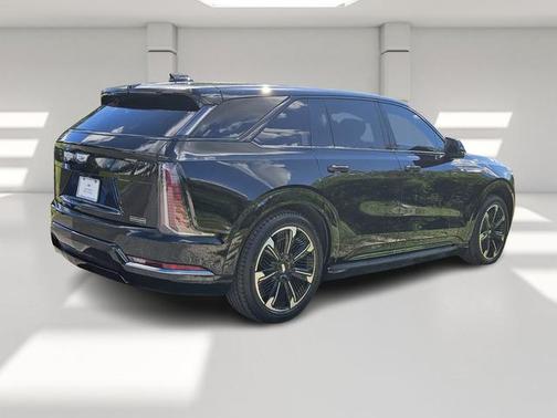 2025 Cadillac Escalade IQ Sport 2