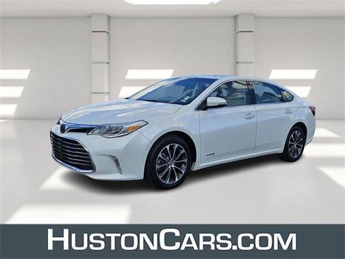 2018 Toyota Avalon Hybrid XLE Premium