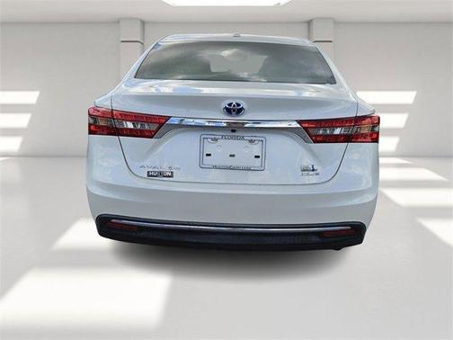 2018 Toyota Avalon Hybrid XLE Premium