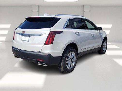 2025 Cadillac XT5 Luxury