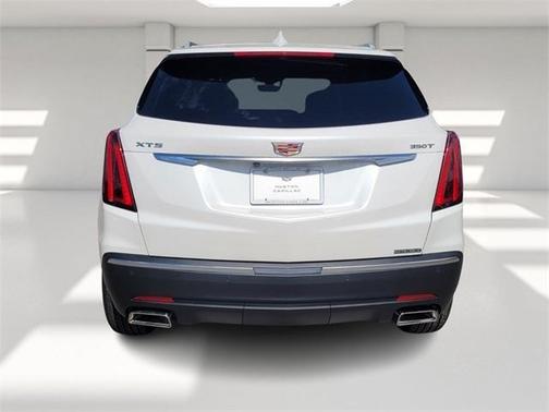 2025 Cadillac XT5 Luxury