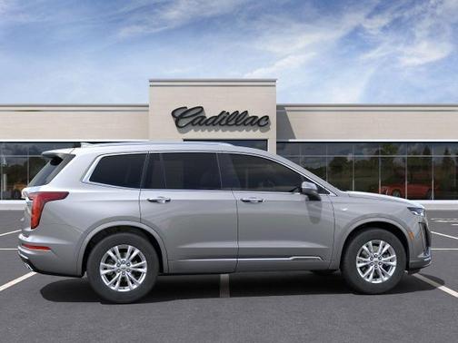 2025 Cadillac XT6 Luxury FWD