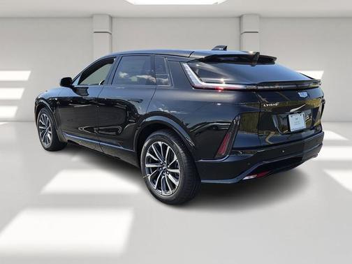 2025 Cadillac LYRIQ Sport