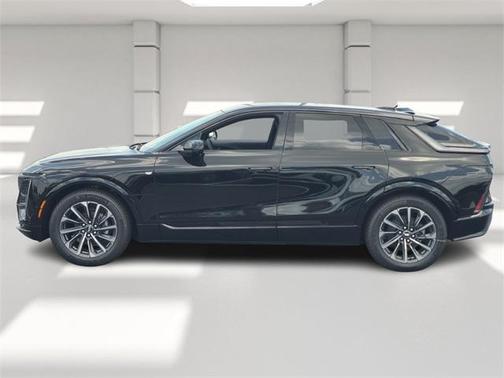 2025 Cadillac LYRIQ Sport