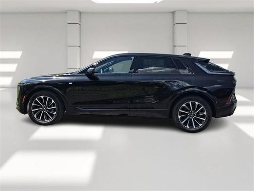 2025 Cadillac LYRIQ Sport