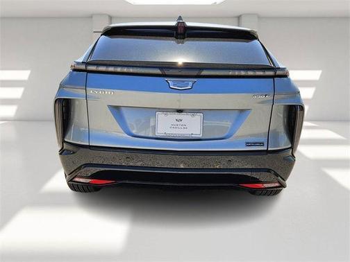 2025 Cadillac LYRIQ Sport