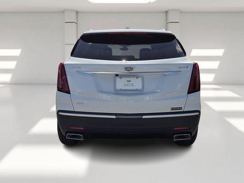 Crystal White Tri-Coat 2026 Cadillac XT5 Luxury