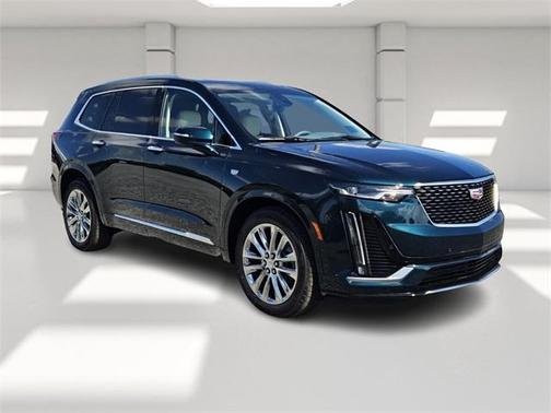 2025 Cadillac XT6 Premium Luxury FWD