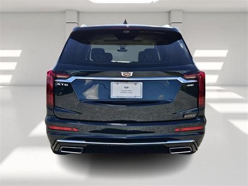 2025 Cadillac XT6 Premium Luxury FWD