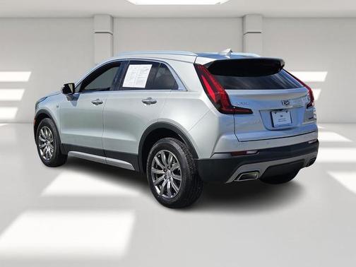 2021 Cadillac XT4 Premium Luxury